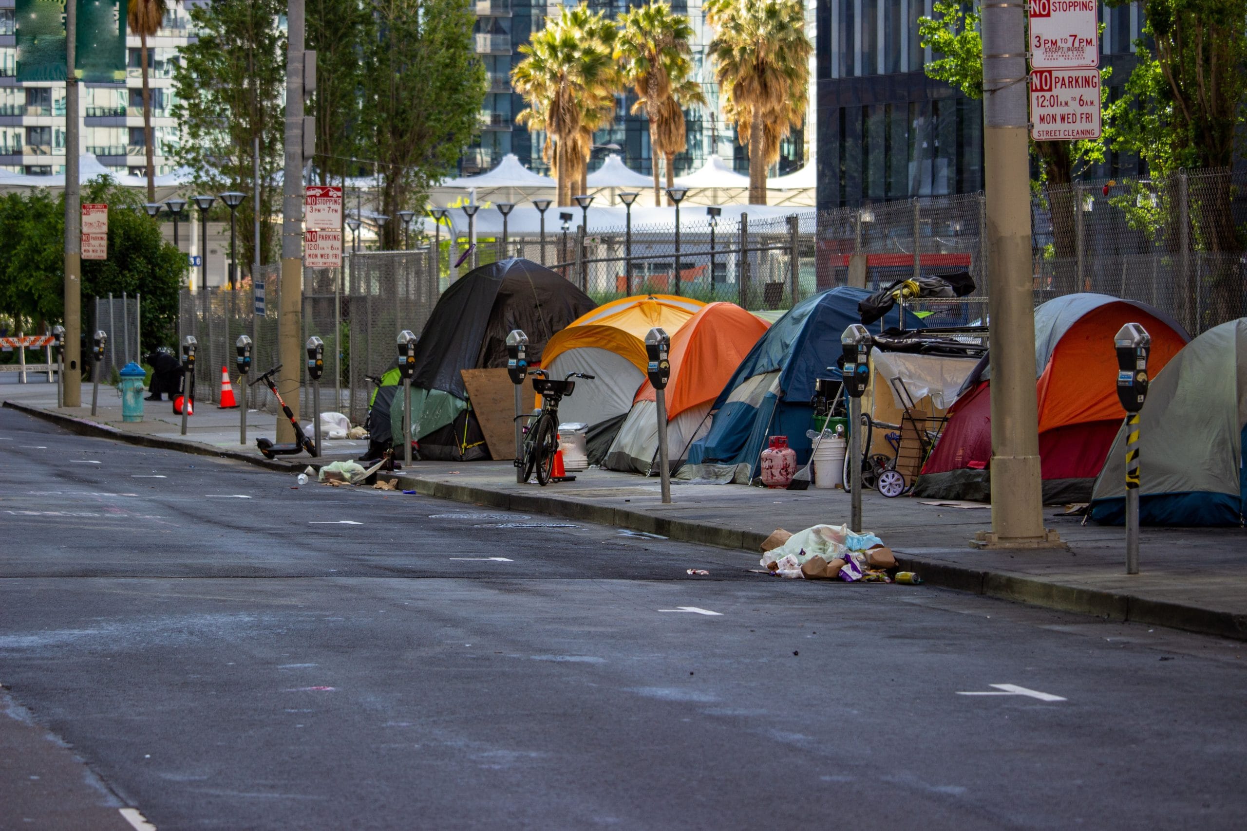 6 Key Reasons to Safely Dismantle Homeless Encampments